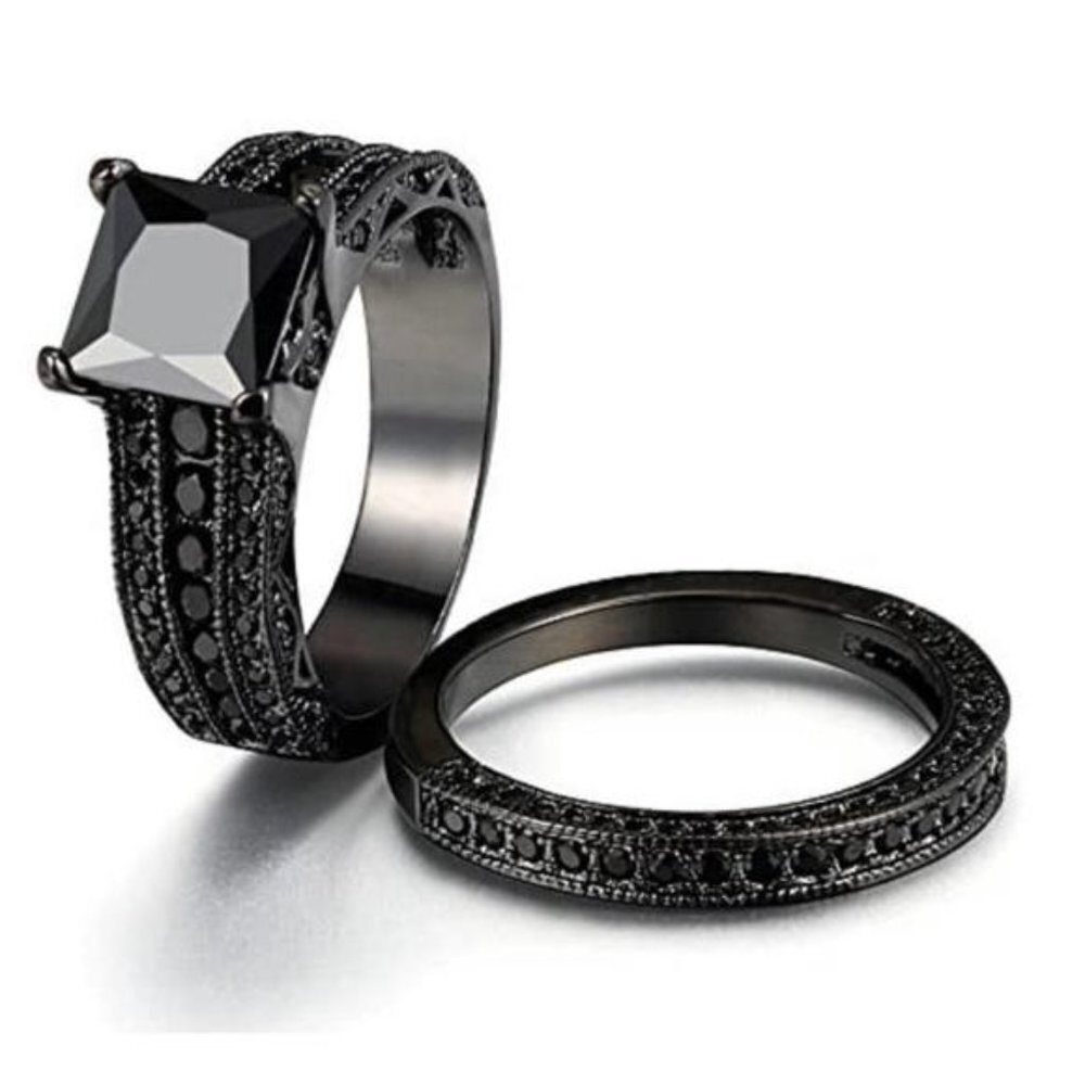 PRINCESS CUT BLACK SAPPHIRE 925 SILVER RING, CUTE RING, SHINY RING. - Picture 3 of 6